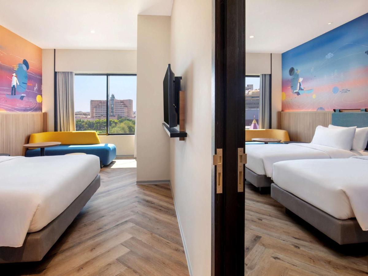 Готель Ibis Styles Semarang Simpang Lima Екстер'єр фото